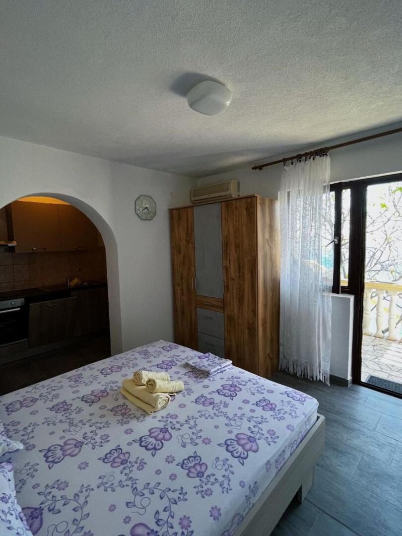 Apartment Dalibor Lukovo Šugarje Extérieur photo